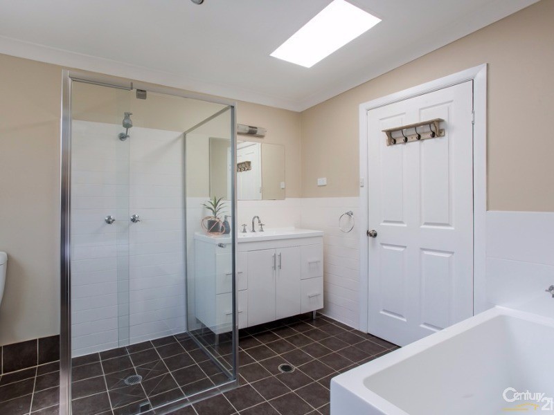 9 Guna Street, Charlestown NSW 2290