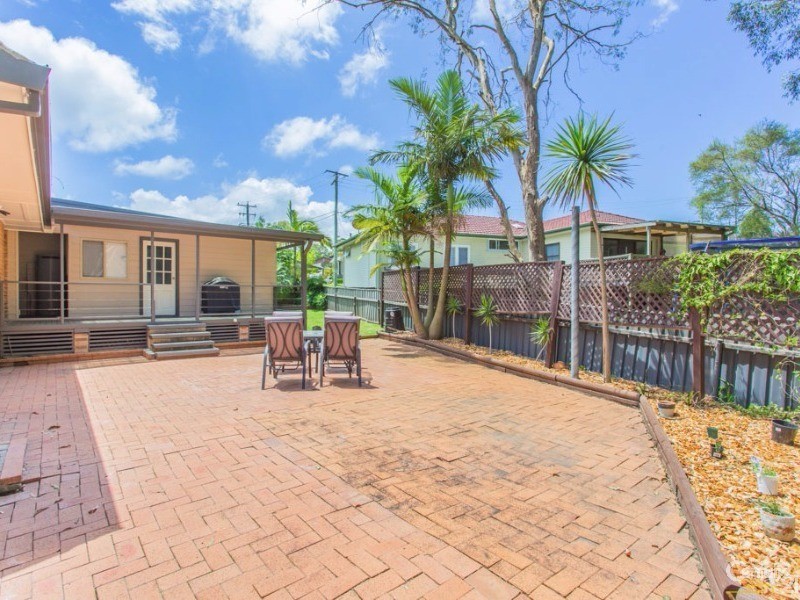 9 Guna Street, Charlestown NSW 2290