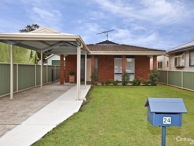 24 Belmore Street, Adamstown NSW 2289