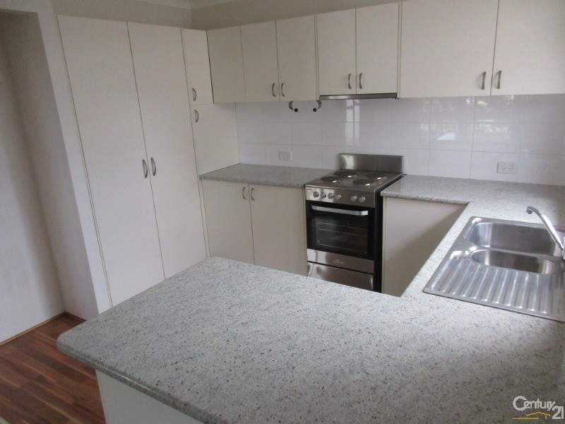 24 Belmore Street, Adamstown NSW 2289