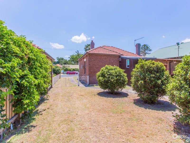 85 Corlette Street, Cooks Hill NSW 2300