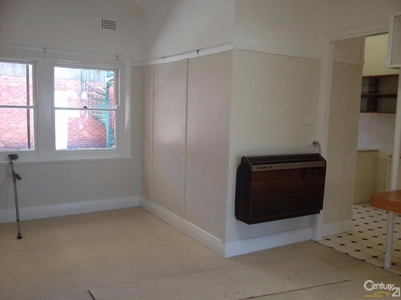 131 Maitland Road, Mayfield NSW 2304