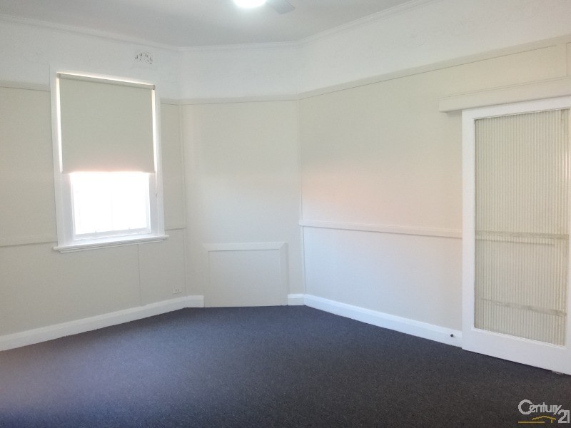 19 Coolamin Road, Waratah NSW 2298