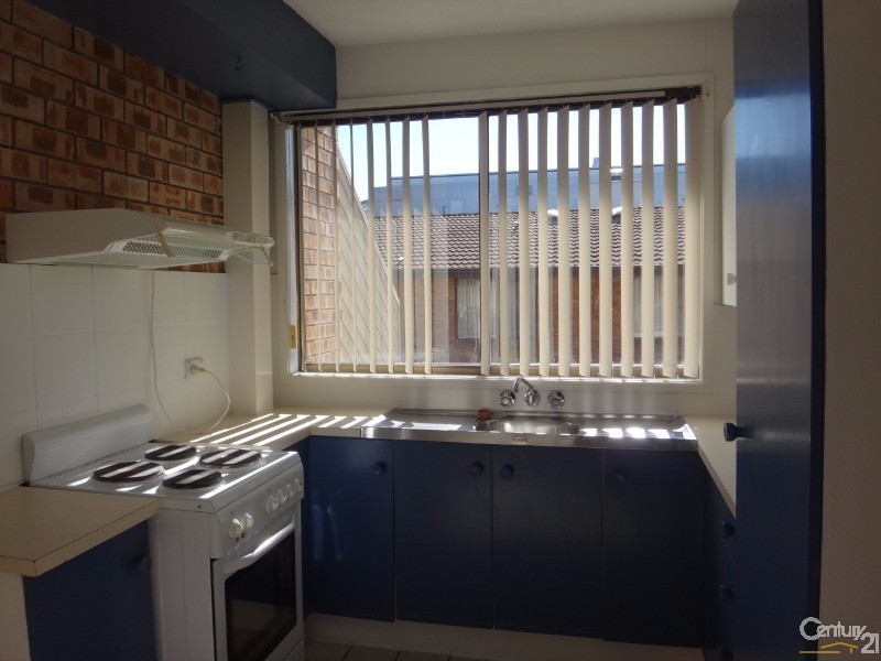 2/26 Smith Street, Charlestown NSW 2290