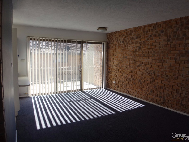 2/26 Smith Street, Charlestown NSW 2290