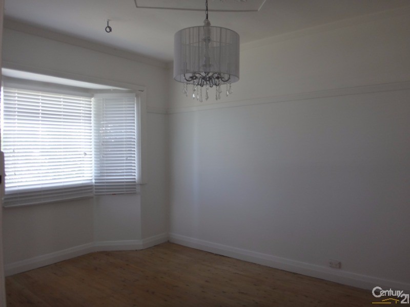 45 Ocean Street, Dudley NSW 2290