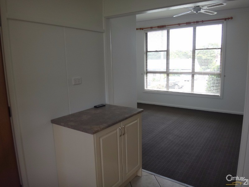 16 Park Street, Charlestown NSW 2290