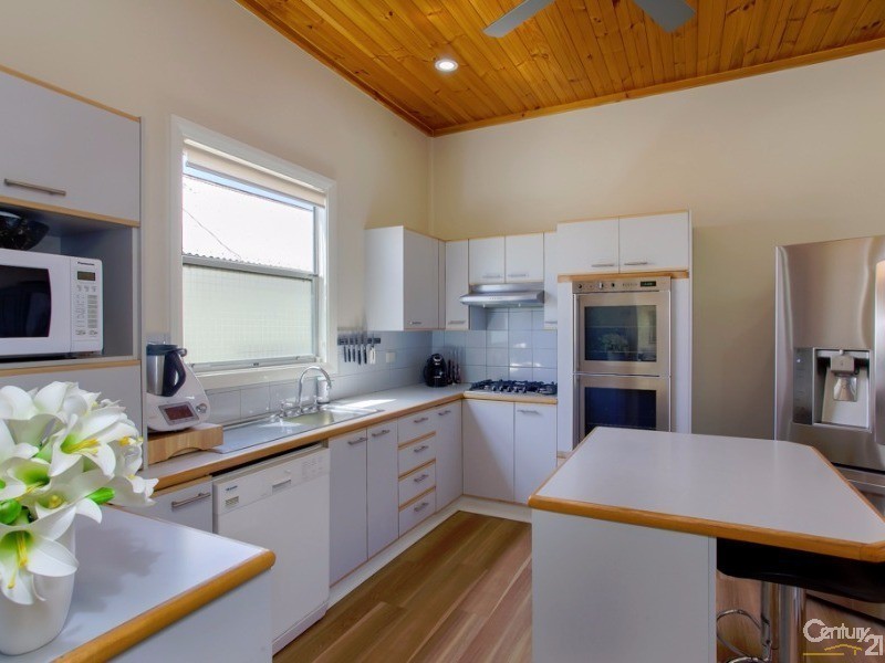 36 Eighth Street, Adamstown NSW 2289