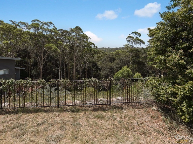 4 Beulah Place, Kotara South NSW 2289