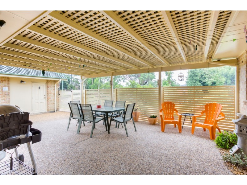 2 Alpha Close, Eleebana NSW 2282