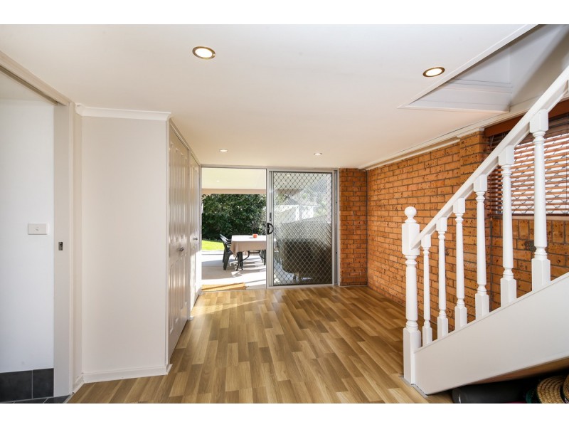 9  Malwood Avenue, Macquarie Hills NSW 2285