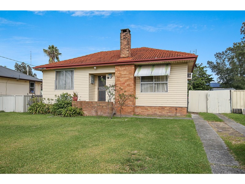 18 Lachlan Street, Windale NSW 2306