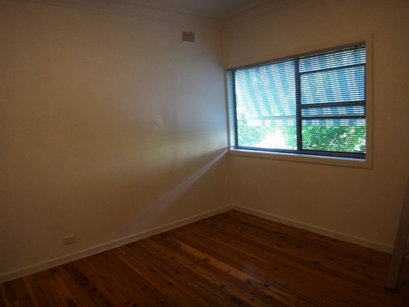 96 Roslyn Ave, Charlestown NSW 2290