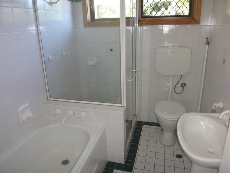 96 Roslyn Ave, Charlestown NSW 2290