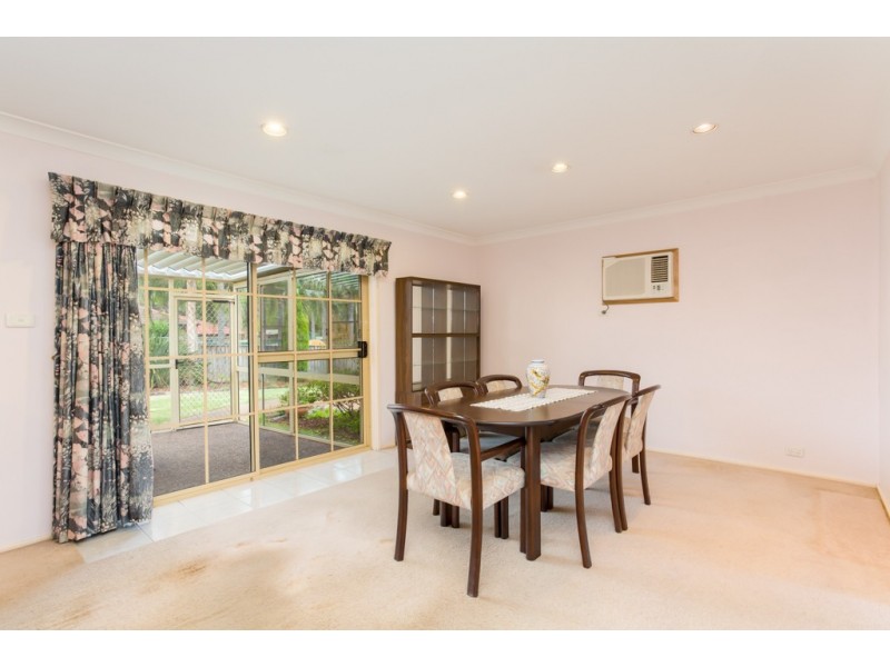 27 Derwent Crescent, Lakelands NSW 2282