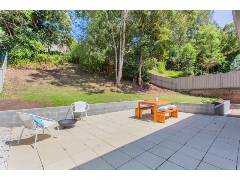 1 Lynette Place, Kotara NSW 2289