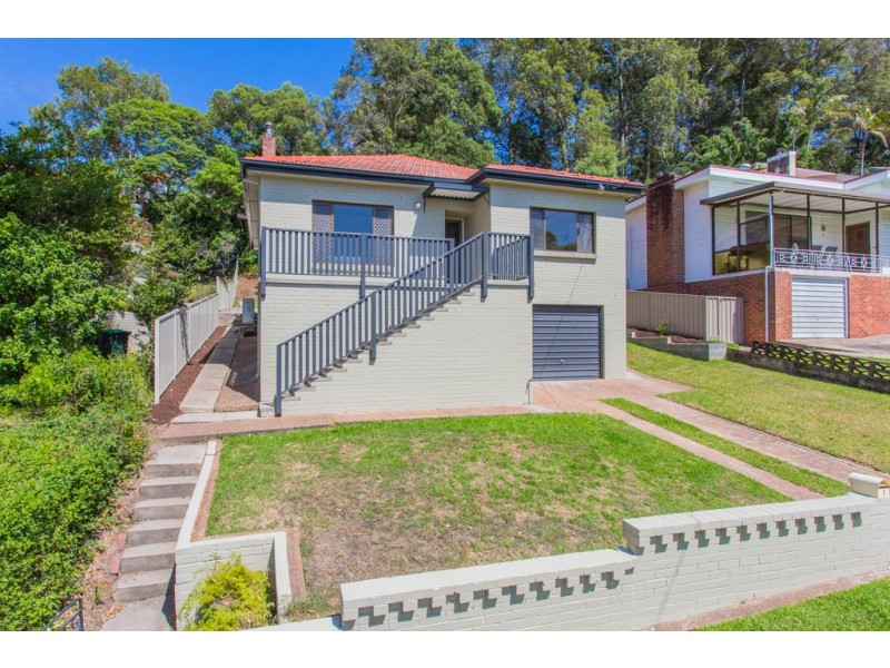 1 Lynette Place, Kotara NSW 2289