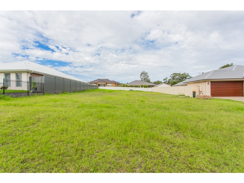 9 Glendore Parade, Maryland NSW 2287