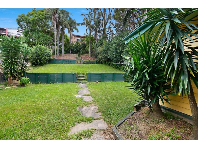 30 Elvidge Crescent, Kotara South NSW 2289