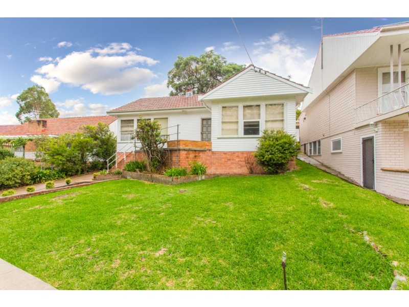 27 Joslin Street, Kotara NSW 2289