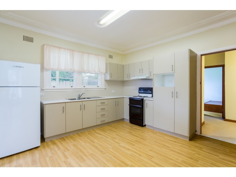 27 Joslin Street, Kotara NSW 2289