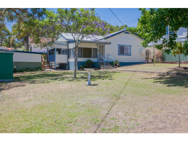 2 Avonlea Street, Belmont North NSW 2280