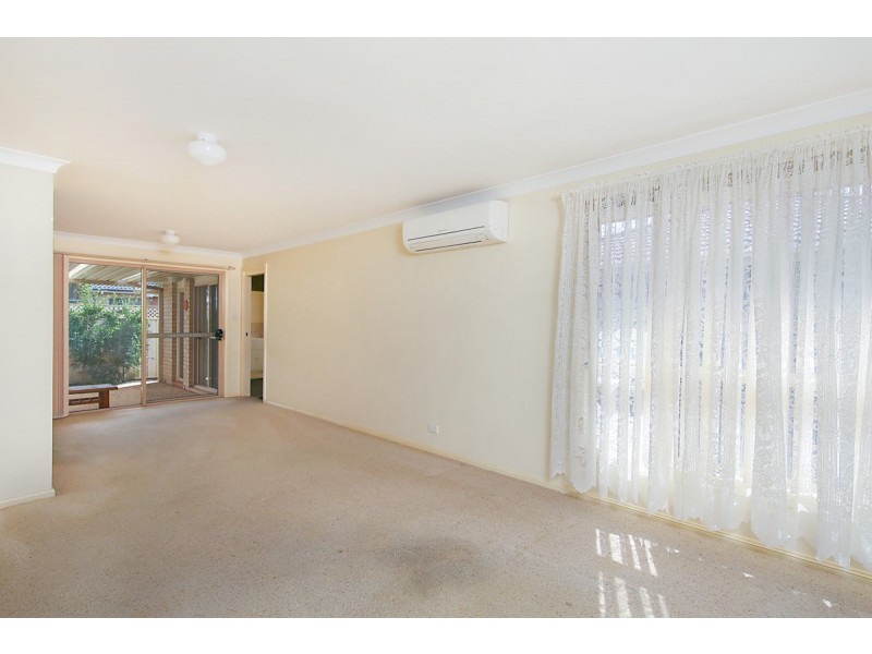 2/13 Martin Street, Warners Bay NSW 2282