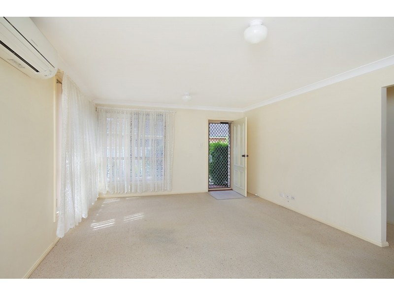 2/13 Martin Street, Warners Bay NSW 2282