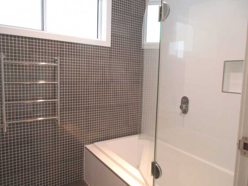 8 Maurene Crescent, Charlestown NSW 2290