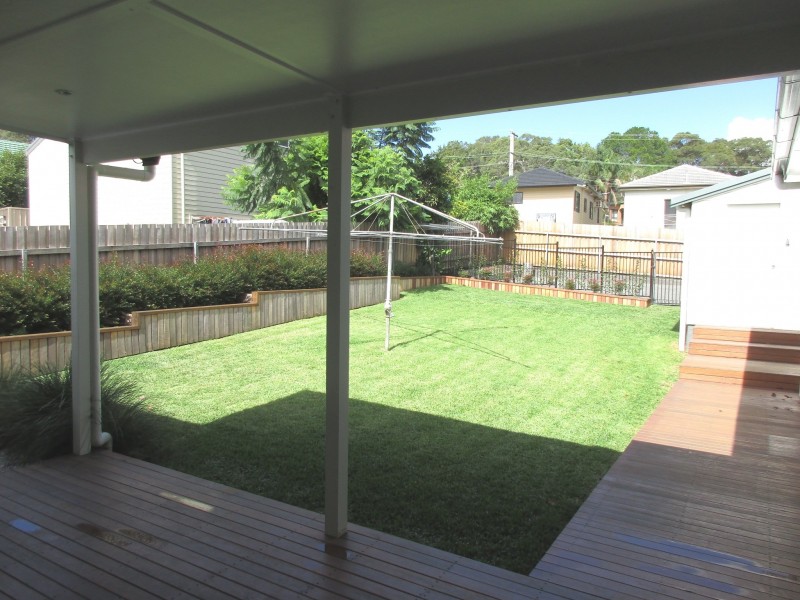 8 Maurene Crescent, Charlestown NSW 2290