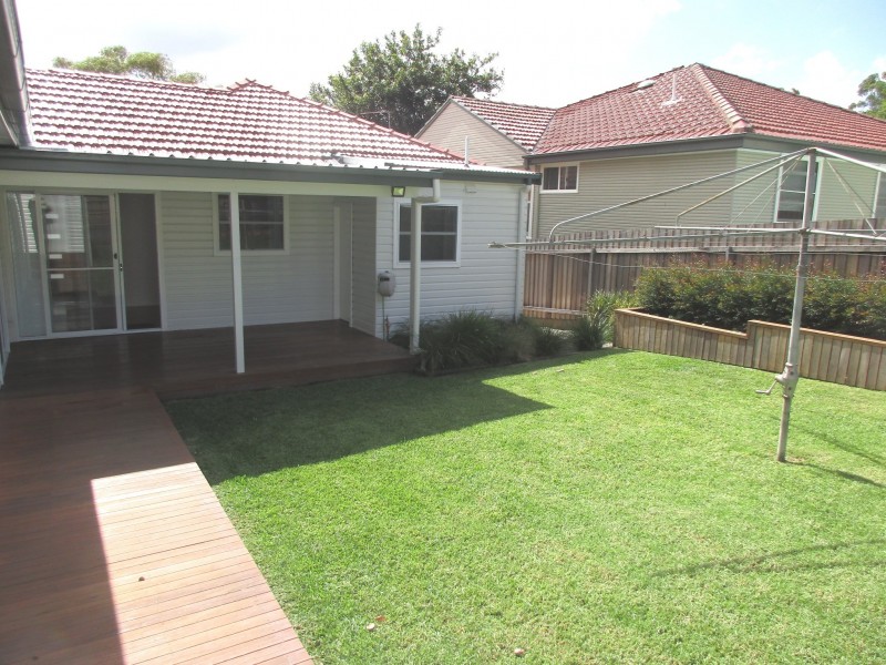 8 Maurene Crescent, Charlestown NSW 2290