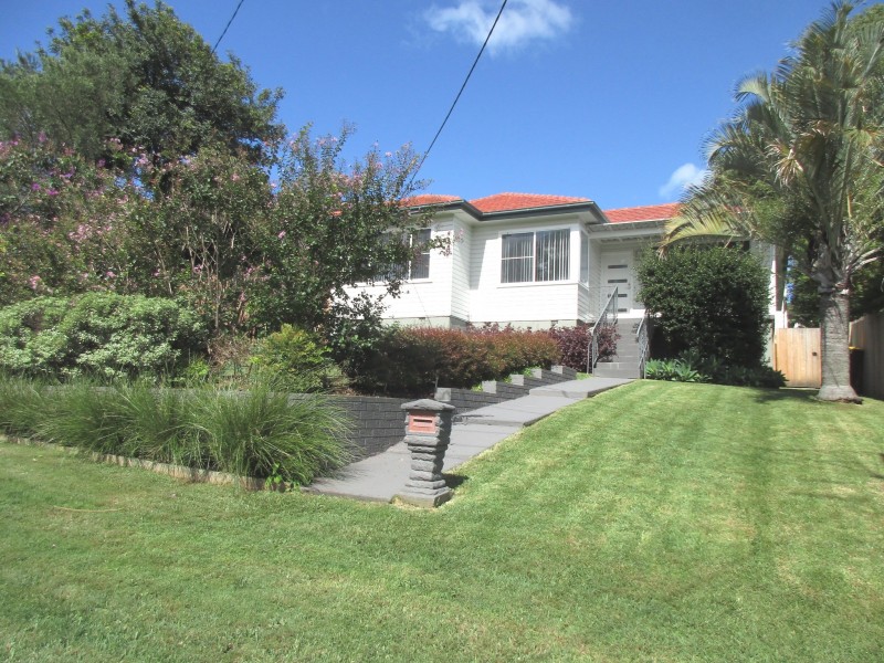 8 Maurene Crescent, Charlestown NSW 2290