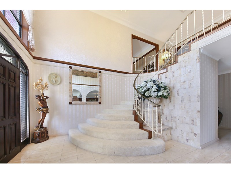 1 Rothbury Street, Eleebana NSW 2282