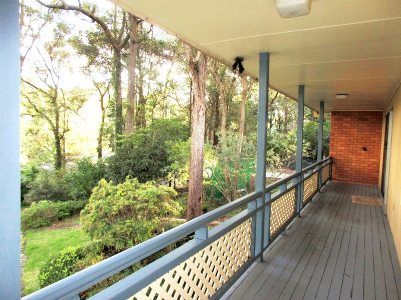 35 Dalpura Lane, Kotara South NSW 2289