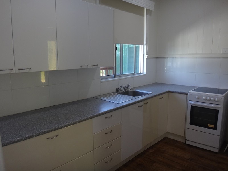 53 Blackbutt Parade, Kotara South NSW 2289