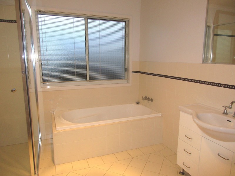 54 Main Road, Cardiff NSW 2285