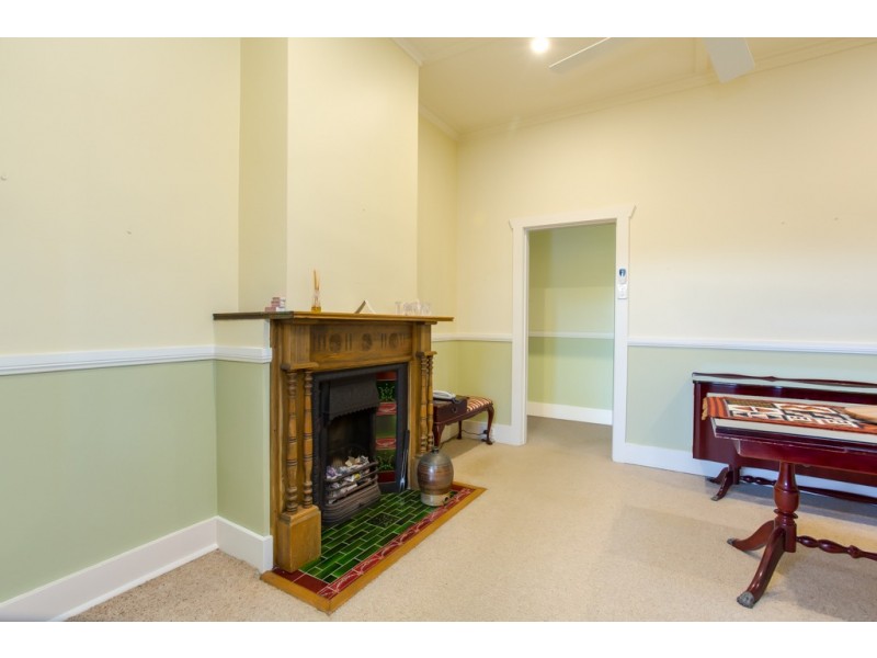 28 Alexander Street, Hamilton South NSW 2303