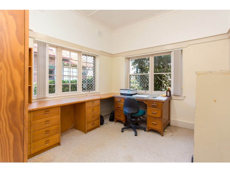 28 Alexander Street, Hamilton South NSW 2303