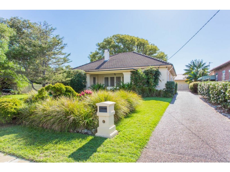 28 Alexander Street, Hamilton South NSW 2303