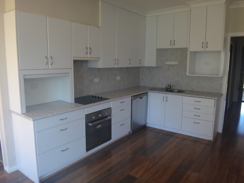 53 Albert Street, Warners Bay NSW 2282