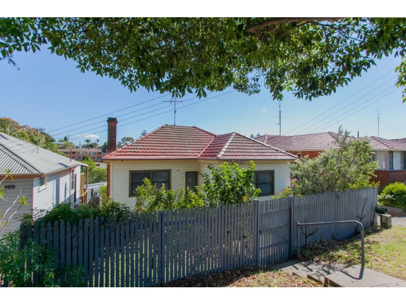183 Kahibah Road, Charlestown NSW 2290