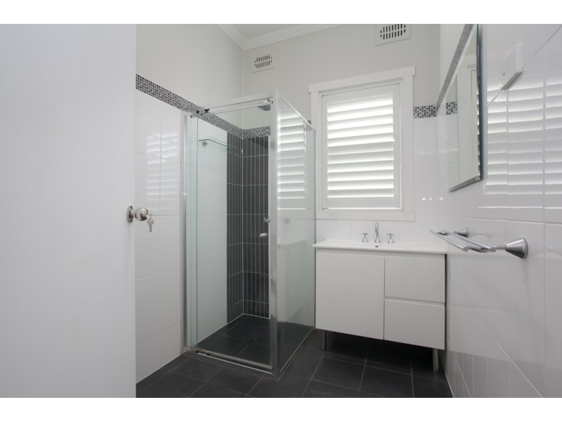 183 Kahibah Road, Charlestown NSW 2290