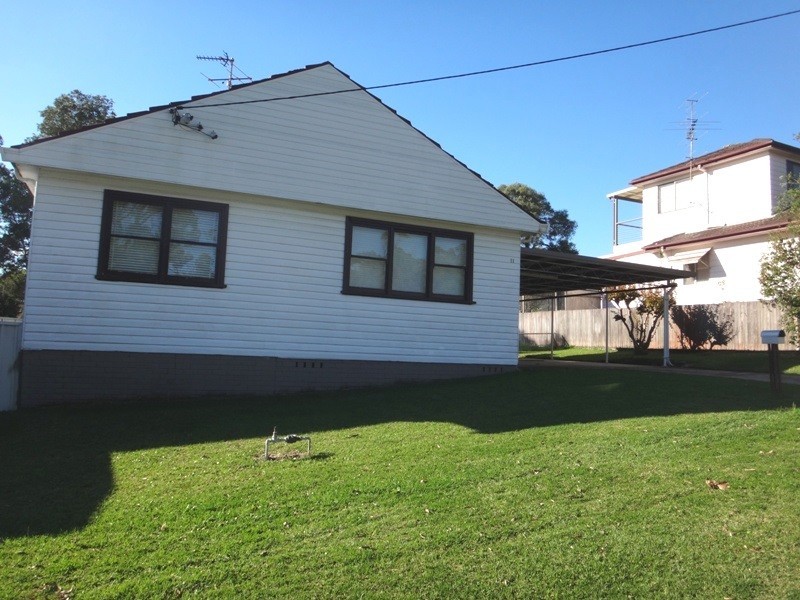 11 Albert Street, Tingira Heights NSW 2290