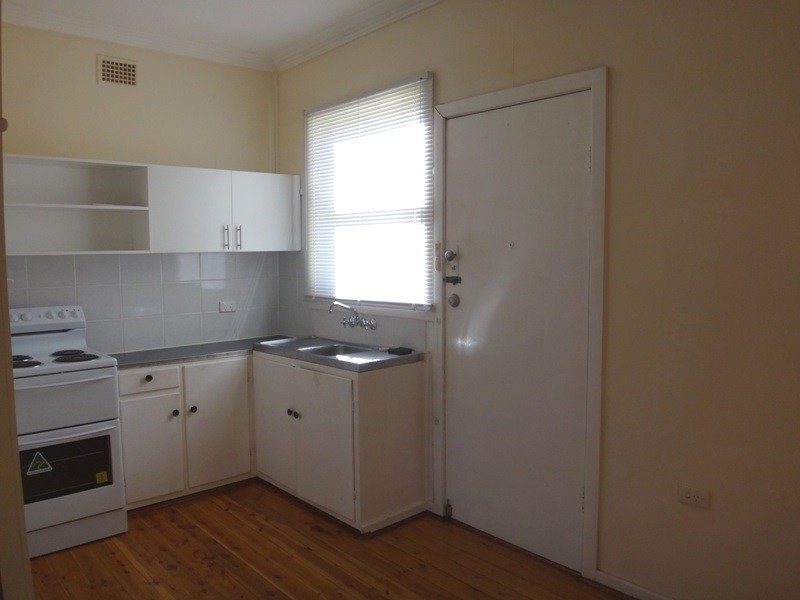 11 Albert Street, Tingira Heights NSW 2290