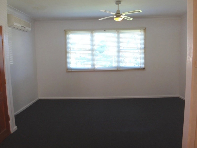 11 Albert Street, Tingira Heights NSW 2290