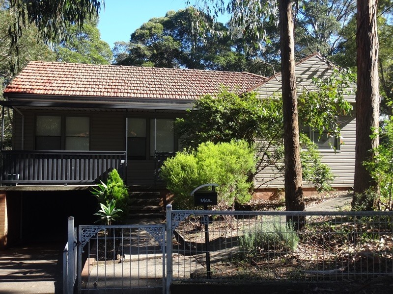 4 Kathleen Street, Cardiff NSW 2285