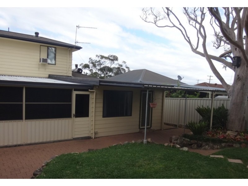 43 Brown Street, Redhead NSW 2290