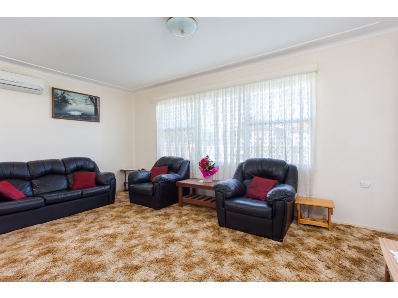 37 Waratah Street, Kahibah NSW 2290