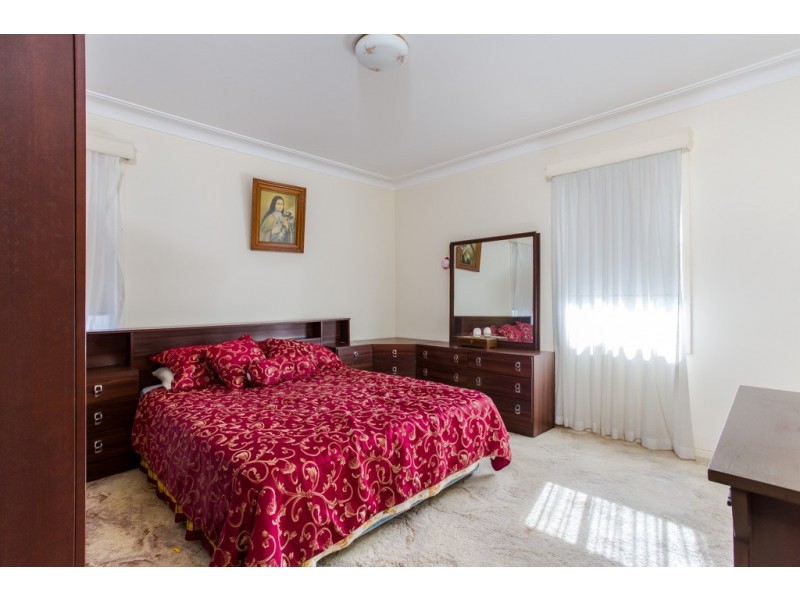 37 Waratah Street, Kahibah NSW 2290