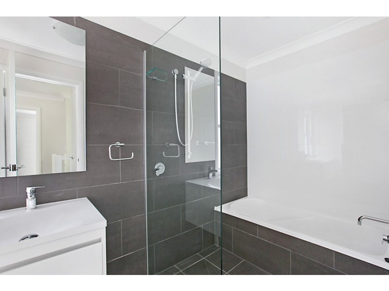 5/10 Cowper Avenue, Charlestown NSW 2290